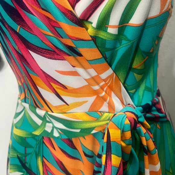 Sleeveless tropical print maxi sun dress with shorts underneath 2X - Picture 5 of 7